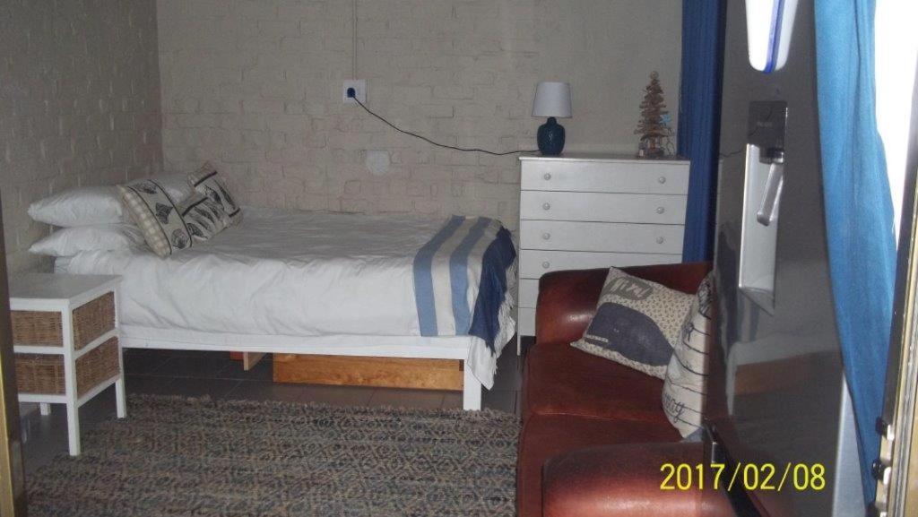 Waterkant 4b Jeffreys Bay